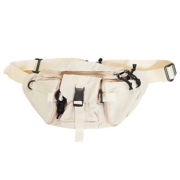 PRETTYLITTLETHING • Oversized Cream Belt Fanny Pack Bag - Picture 1 of 5